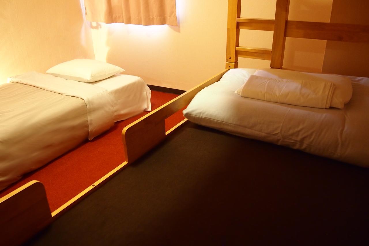 Khaosan Chitose Family Hostel Phòng bức ảnh