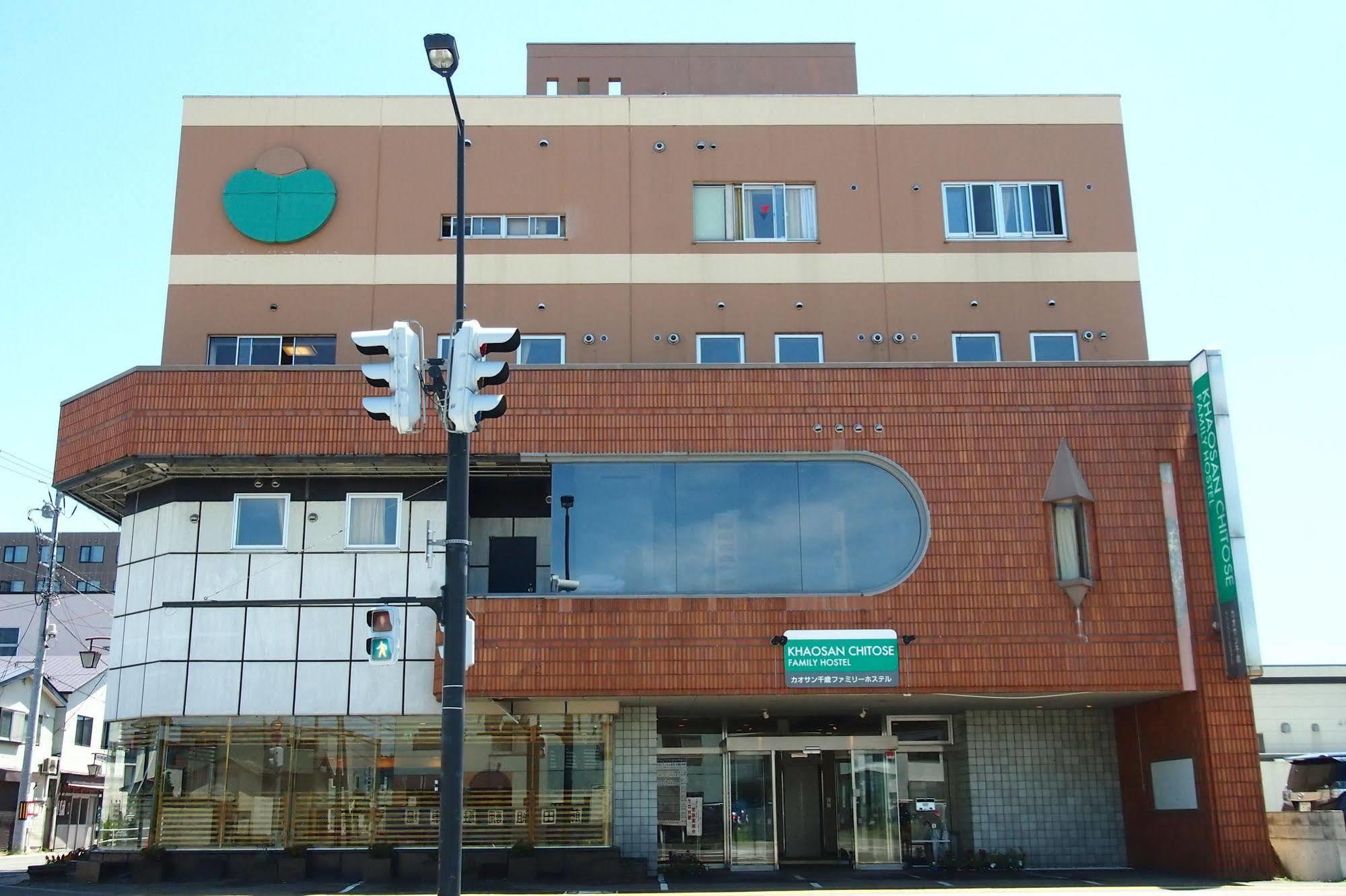 Khaosan Chitose Family Hostel Ngoại thất bức ảnh