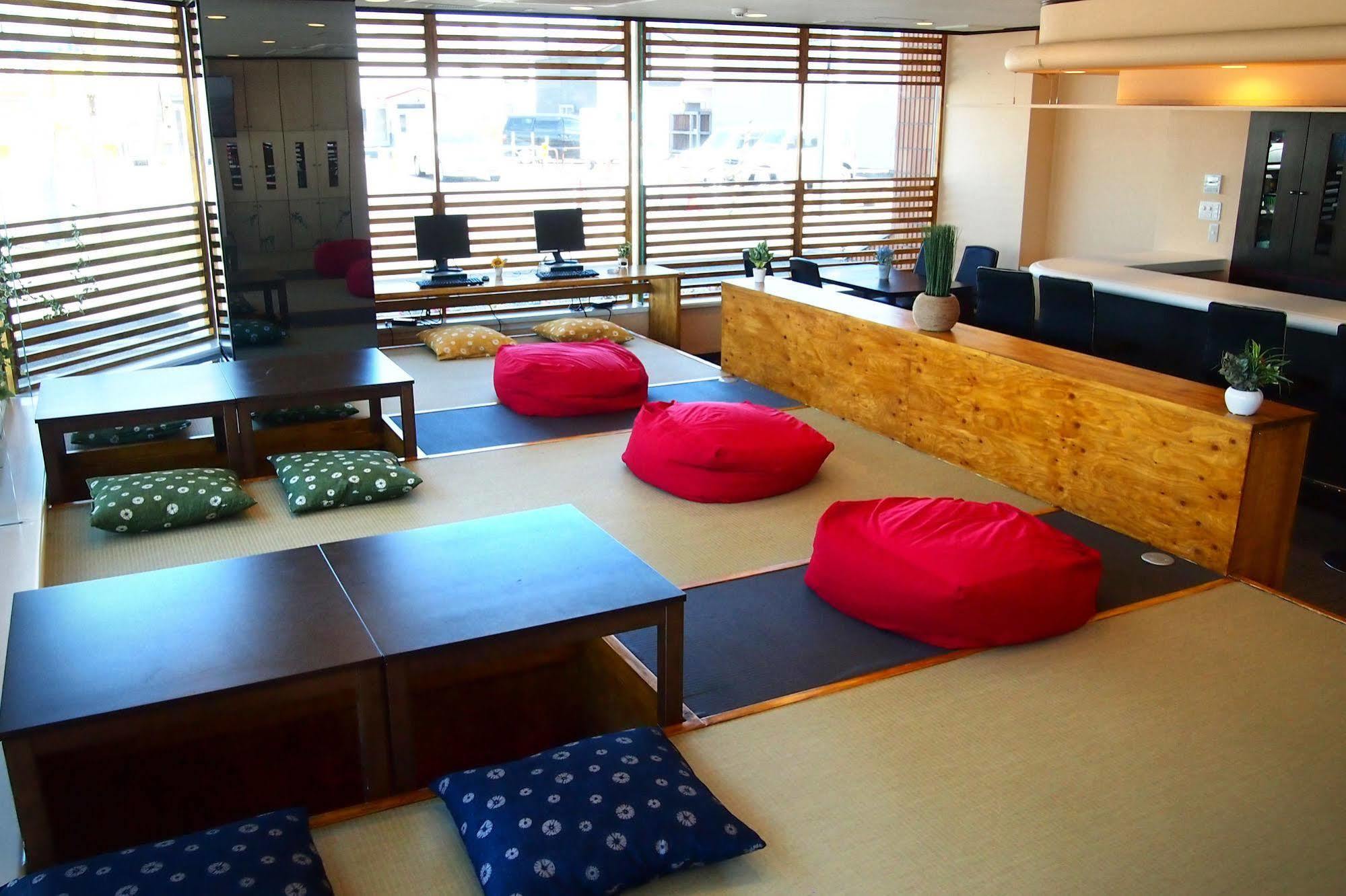 Khaosan Chitose Family Hostel Ngoại thất bức ảnh
