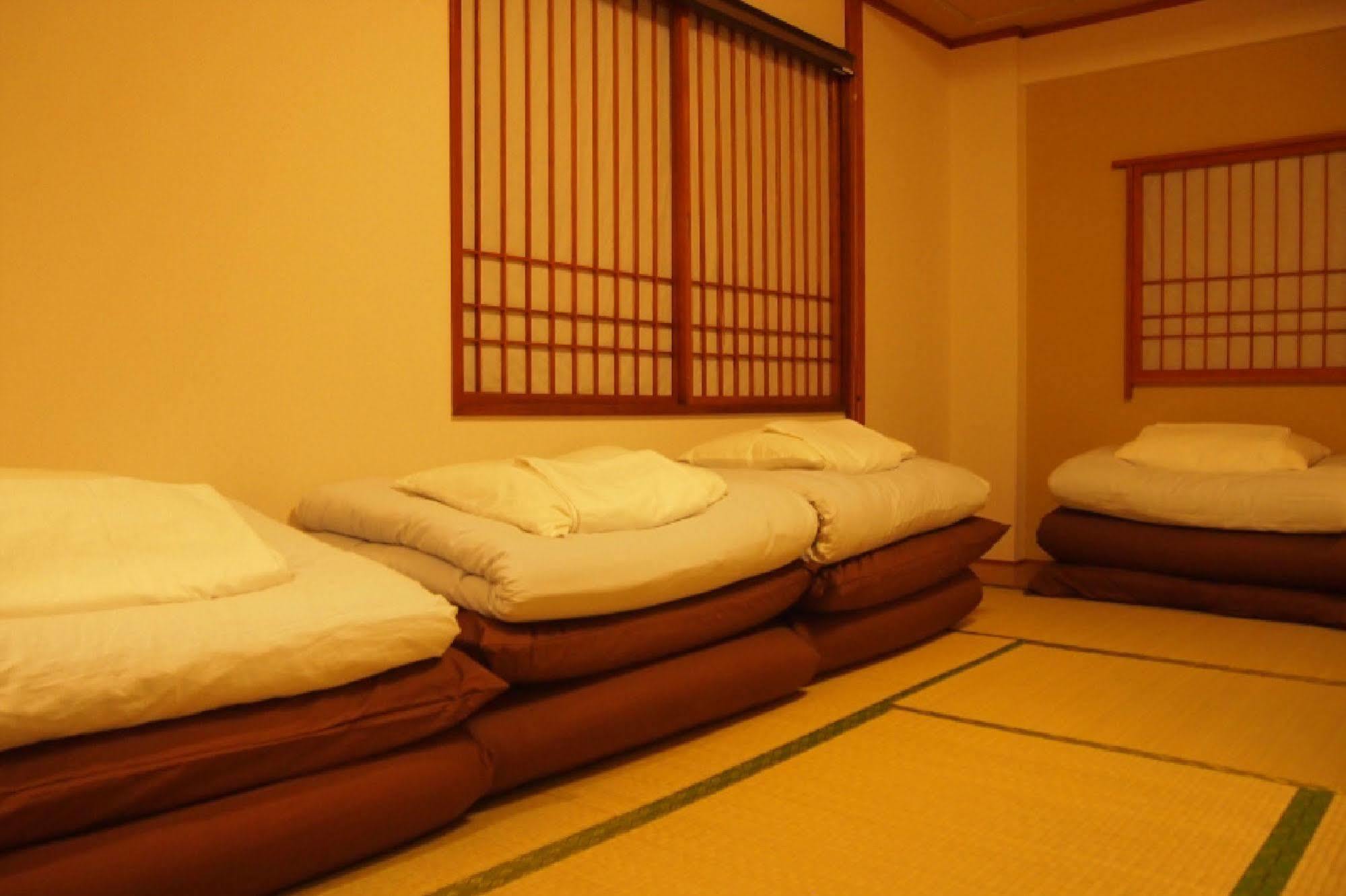 Khaosan Chitose Family Hostel Ngoại thất bức ảnh